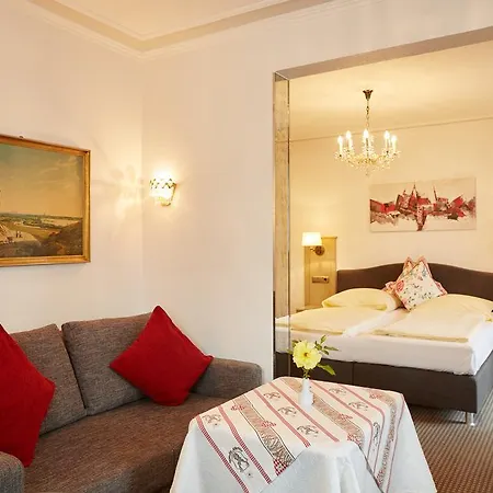 Hotel Edelweiss Garni Garmisch-Partenkirchen