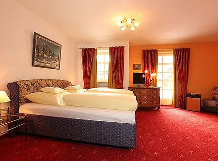Edelweiss Garni 4*