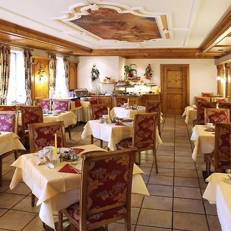 Hotel Edelweiss Garni Garmisch-Partenkirchen