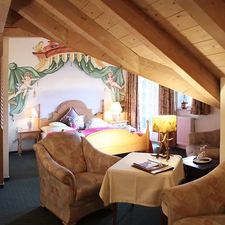 Hotel Edelweiss Garni