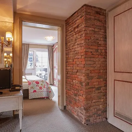 Edelweiss Garni 호텔