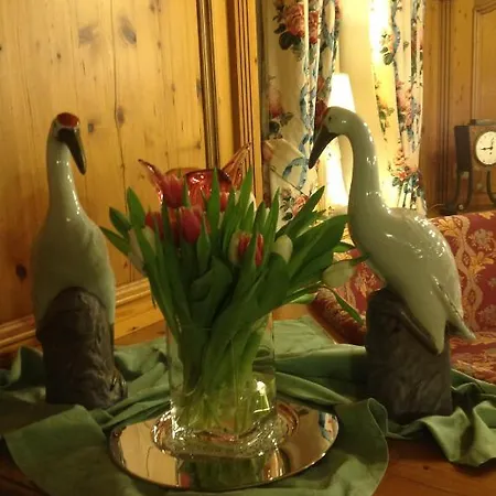 Edelweiss Garni 호텔