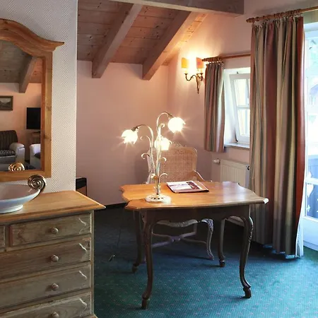 Edelweiss Garni 가르미슈파르텐키르헨