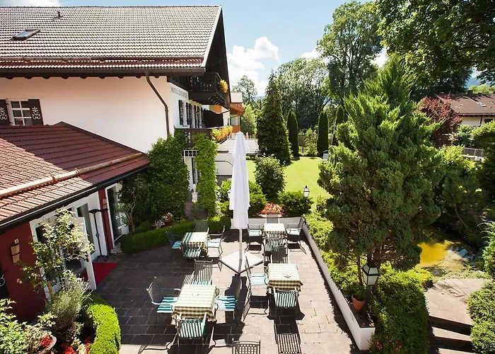 Hotel Edelweiss Garni 4*